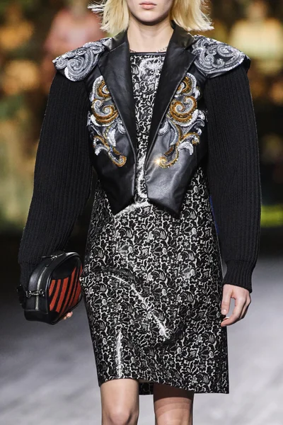 Look 131